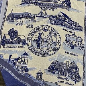 VINTAGE NAHANT MASSACHUSETTS TAPESTRY THROW BLANKET BLUE WHITE FRINGE
